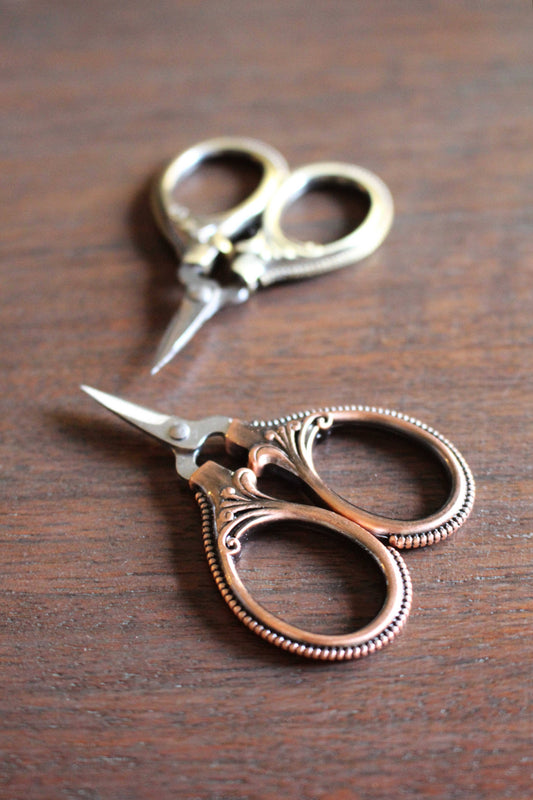 NNK Press Mini Embroidery Scissors (Antique Gold)