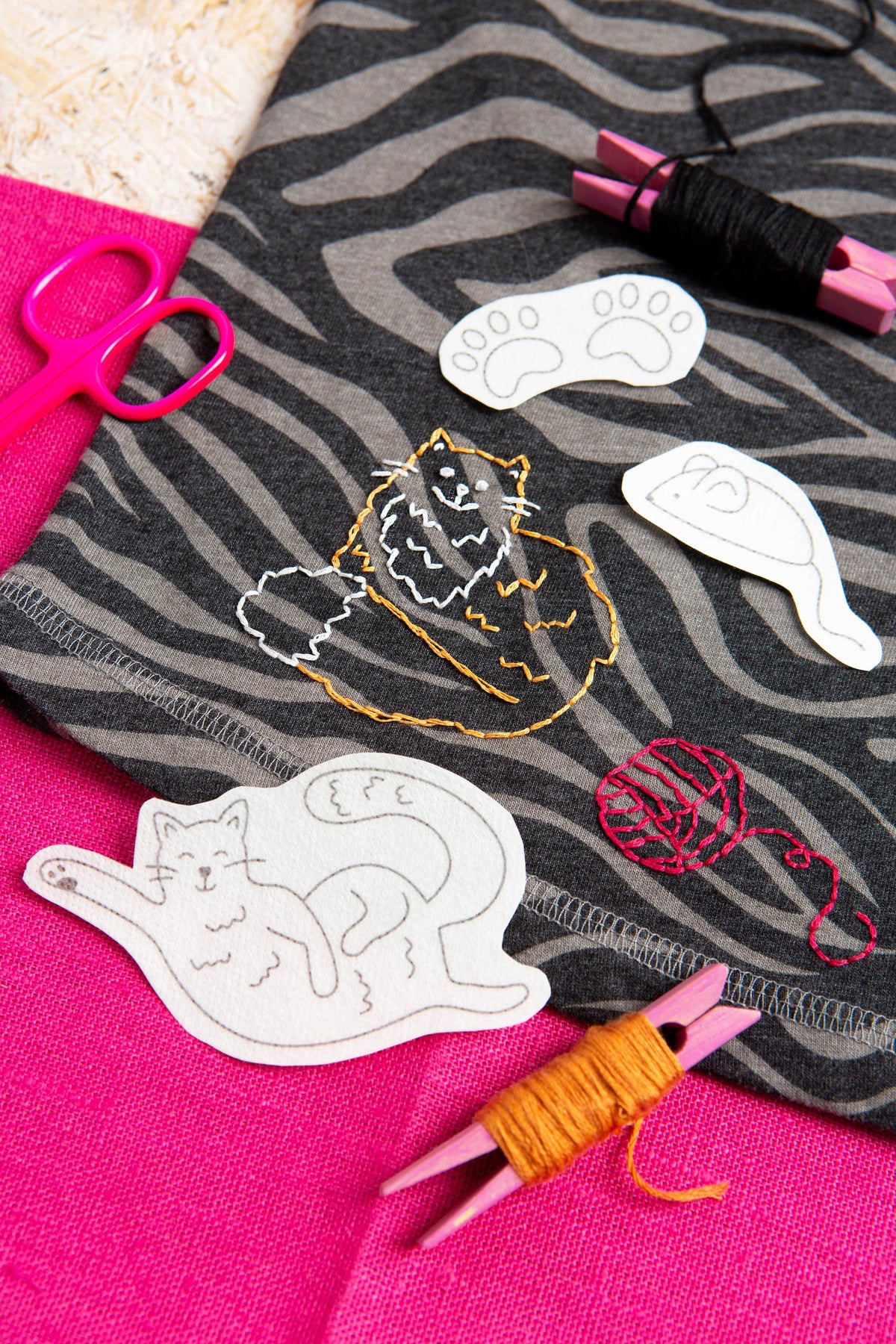 Hawthorn Handmade Curious Cats Stick & Stitch Embroidery Pack