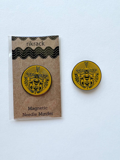 Rikrack Bee Needle Minder