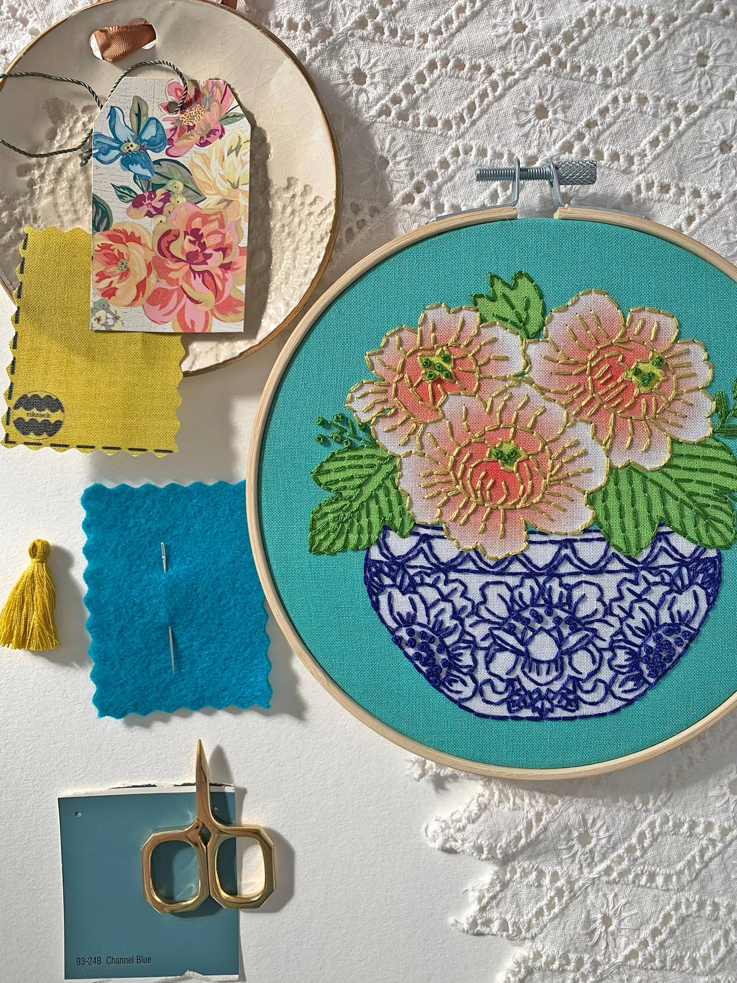 Rikrack Peony Embroidery Kit