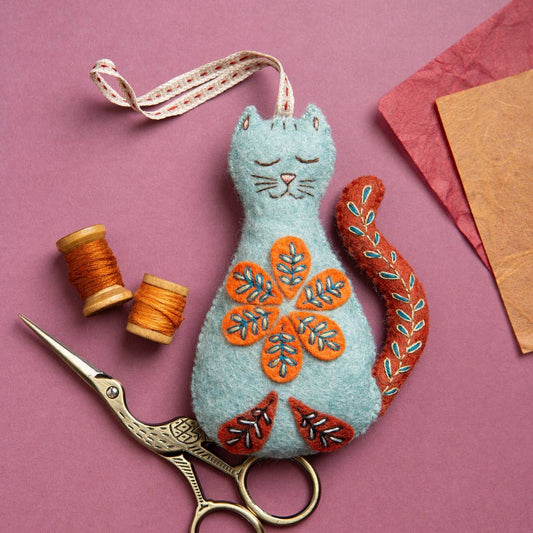 Corinne Lapierre Cat Felt Craft Mini Kit