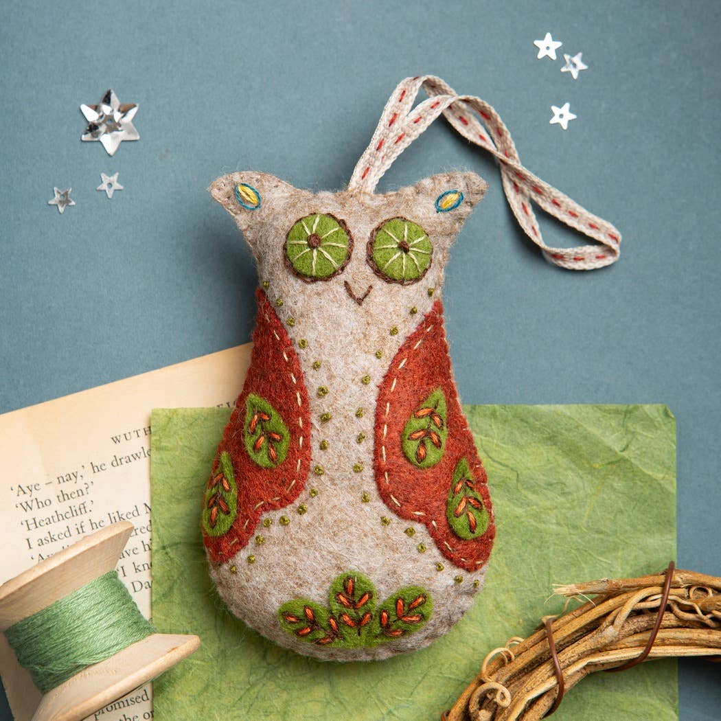 Corinne Lapierre Folk Owl Felt Craft Mini Kit