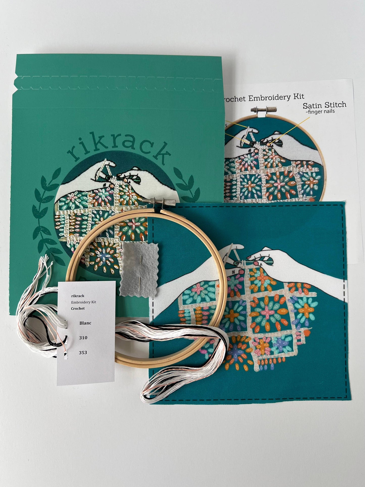 Rikrack Crochet Embroidery Kit