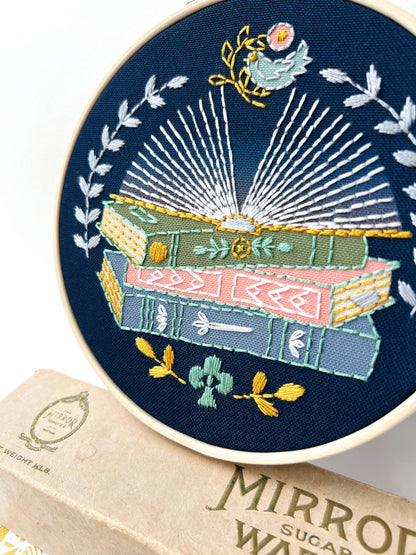 Rikrack Reader Embroidery Kit