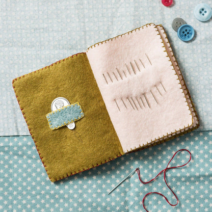 Corinne Lapierre Needle Case Felt Craft Kit